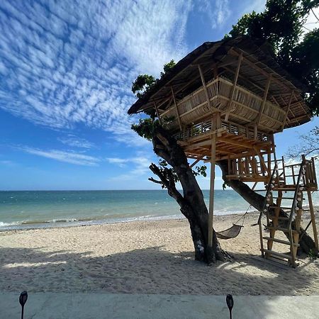 D' Beach Resort Пуэрто-Принцеса Экстерьер фото